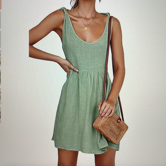 Green Shoulder Tie Dress - Picture 1 of 6